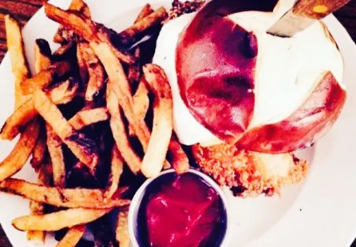 Me & Billy Kitchen and Bar