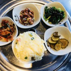 罐桶屋韩国烤肉餐厅(显云街总店) User Photo