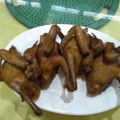 光明刘冰乳鸽店(光明法政北路店) User Photo