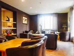 L'Ermitage Hotel & Restaurant