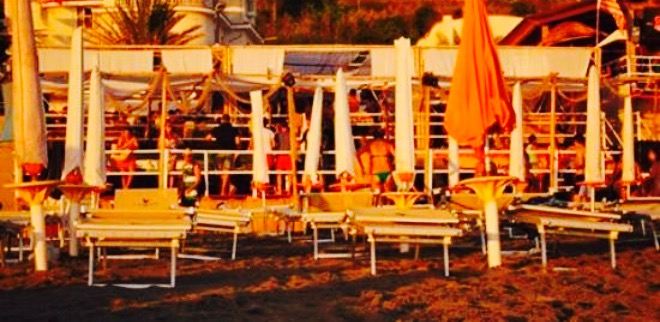 Crazy Beach