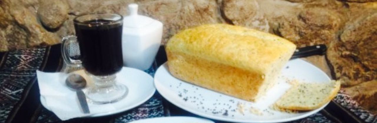 MAMUKIS cafe restaurant