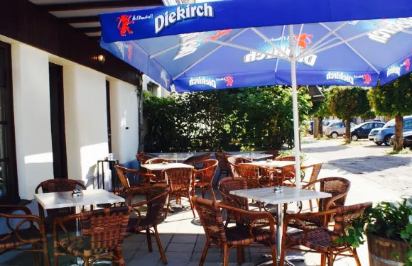 Taverne Chez Tony & Lucy