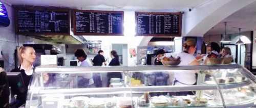Essy's Cafe