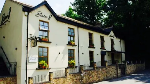 Bistro 8 in Caerphilly