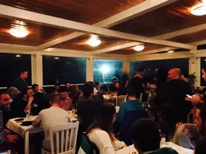Glaros Restaurant Tavern