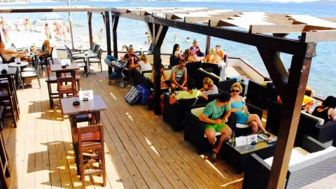 Beach Bar Bamboo in Zadar