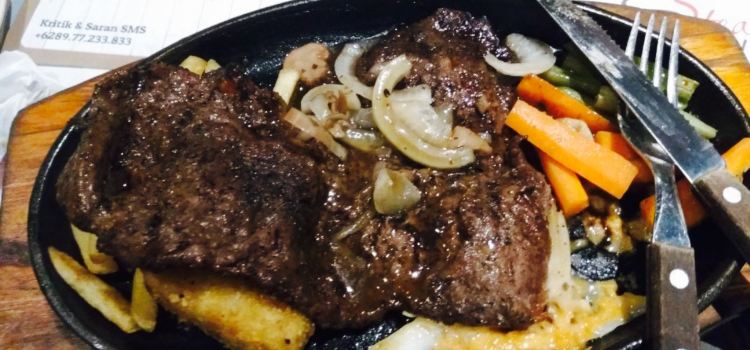 Steak Hut Raya Kupang Indah