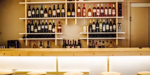 Vinsanto Italian Wine Bar - Restaurant