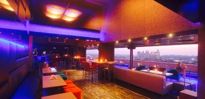 13th Floor Lounge Bar