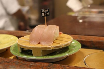 Kaiten-sushi Nemuro Hanamaru(Minami 25 jo)