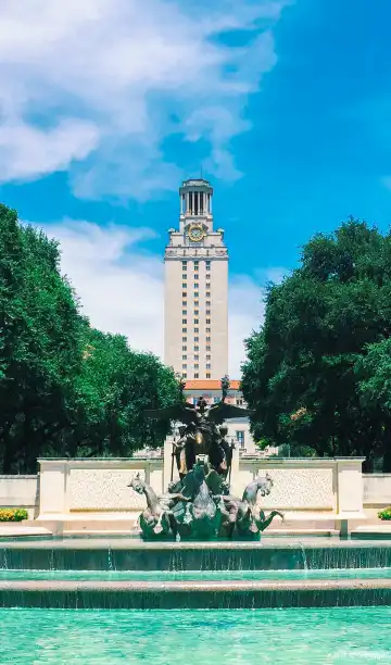 Hotels near The University of Texas at Austin