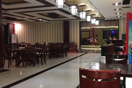 云台山河塘庄园大酒店(原河塘精品酒店)