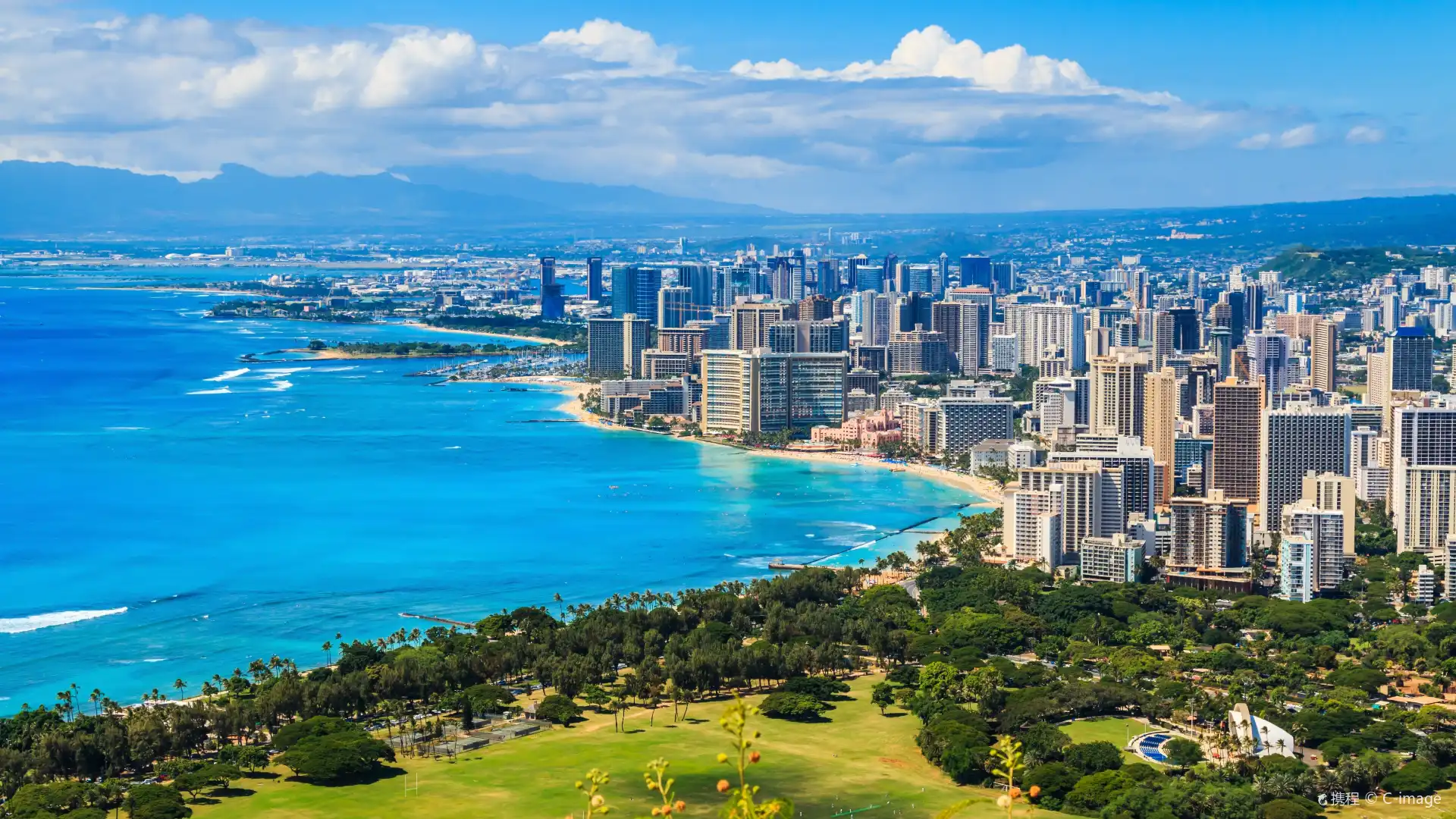 Hotels near Waikīkī Beach