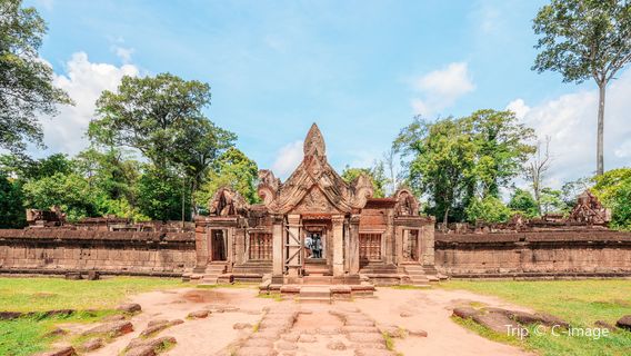 Banteay Srei Temple