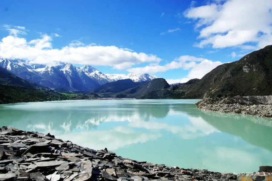 古郷湖景区