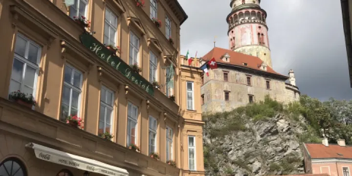 Hotel Dvorak - The River terrace