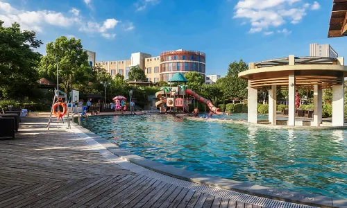 Golden Phoenix Hot Spring Resort