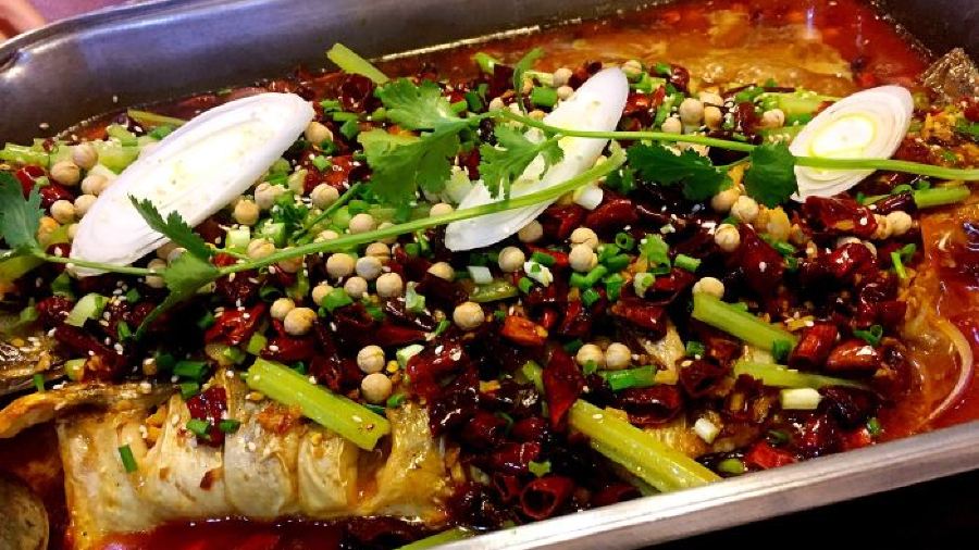 Zui Ba Xian Kao Yu ( China World Trade Center )