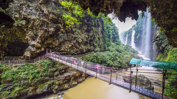 Maling River Canyon Hundred-Mile Gallery Scenic Area