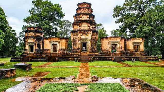Prasat Kravan