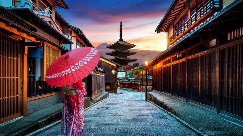 Sannenzaka & Ninenzaka attraction in Kyoto
