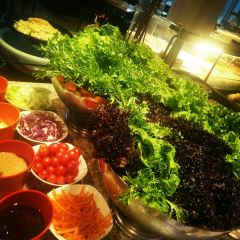 呼和浩特香格里拉大酒店·馨咖啡海鲜自助 User Photo