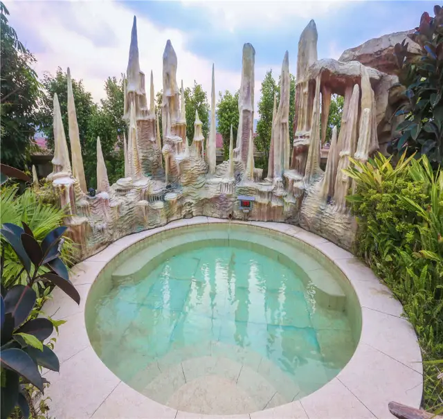 Hot Springs in Lianjiang