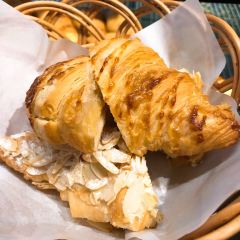 Fieldwork Baker & Co User Photo