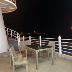 Dongpingyihaoyupai (huanweiguanriluo) User Photo