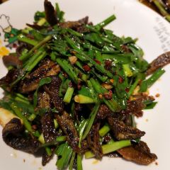 PENG CHU ZHU TI CAN TING User Photo