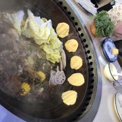 雪乡老东北铁锅炖(横店影视城店) User Photo