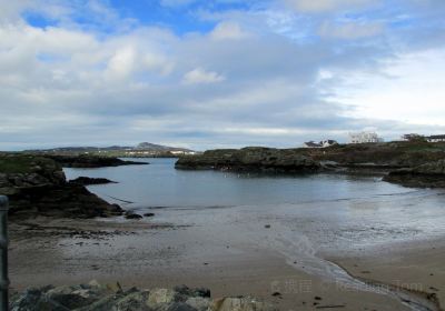 Porth Diana Beach