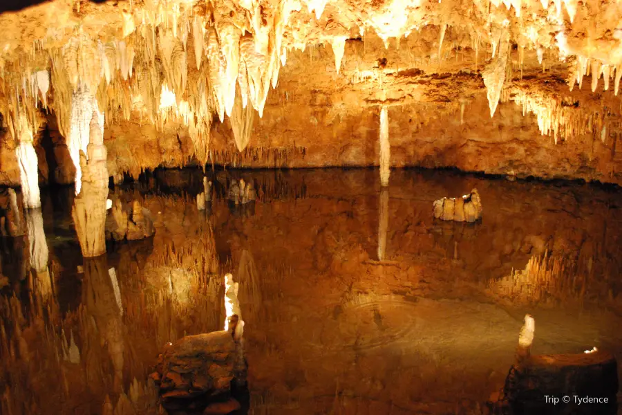 Meramec Caverns