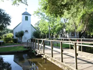 Acadian Village