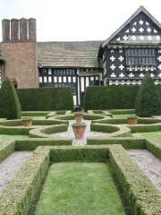 National Trust - Little Moreton Hall