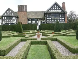 National Trust - Little Moreton Hall