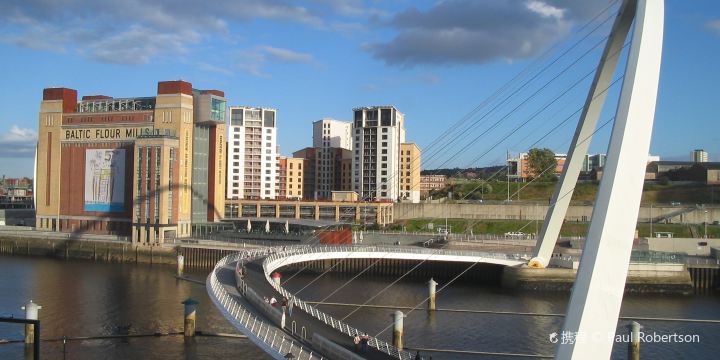 Gateshead Millennium Bridge