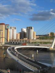 Gateshead Millennium Bridge