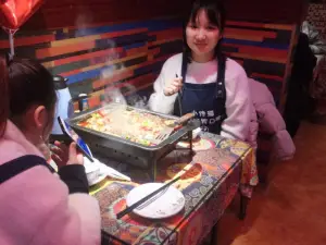 小馋猫烤活鱼十二老店(崇阳店)