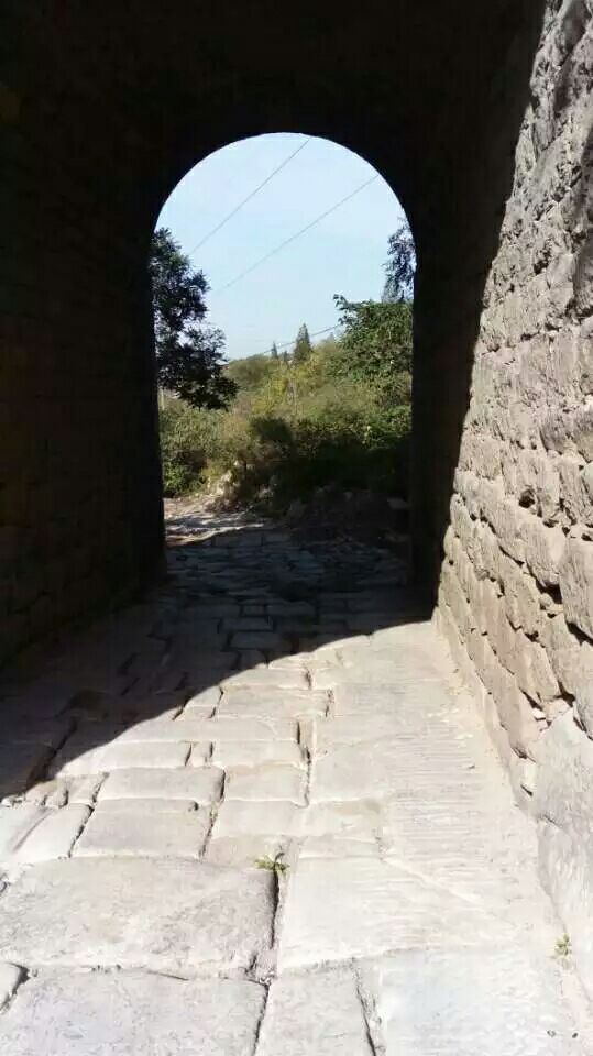 Qinhuang Ancient Road