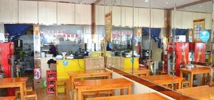 杨铭宇黄焖鸡米饭(东海店)