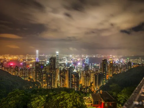 An ultimate guide to Hong Kong's Victoria Peak 