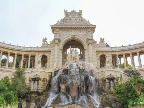 Know the History of Marseilles by Watching Buildings       