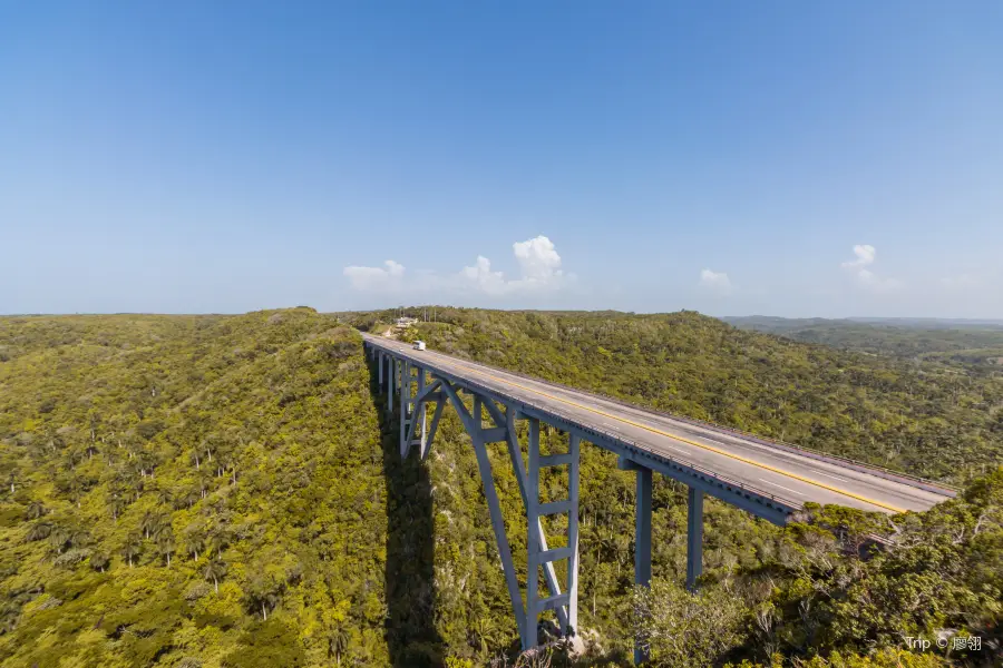 Puente de Bacunayagua