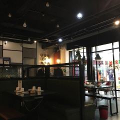 YU WEI SHI GUANG KAO YU CAN TING HONG QIAO DIAN User Photo