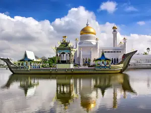 Omar Ali Saifuddien Mosque