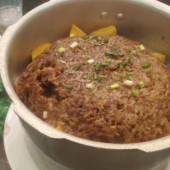 Mom's Sauce Food Restaurant User Photo