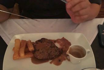 Mrs B Bar & Table User Photo