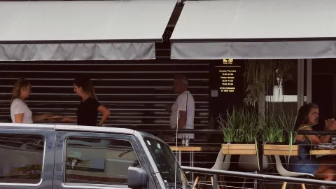 Thyme Cafe Bar in Main Beach